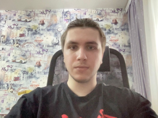 Максим Бухарин
